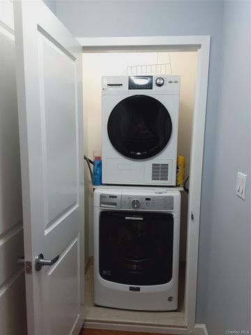 3330 61st Street 303, Woodside, NY 11377