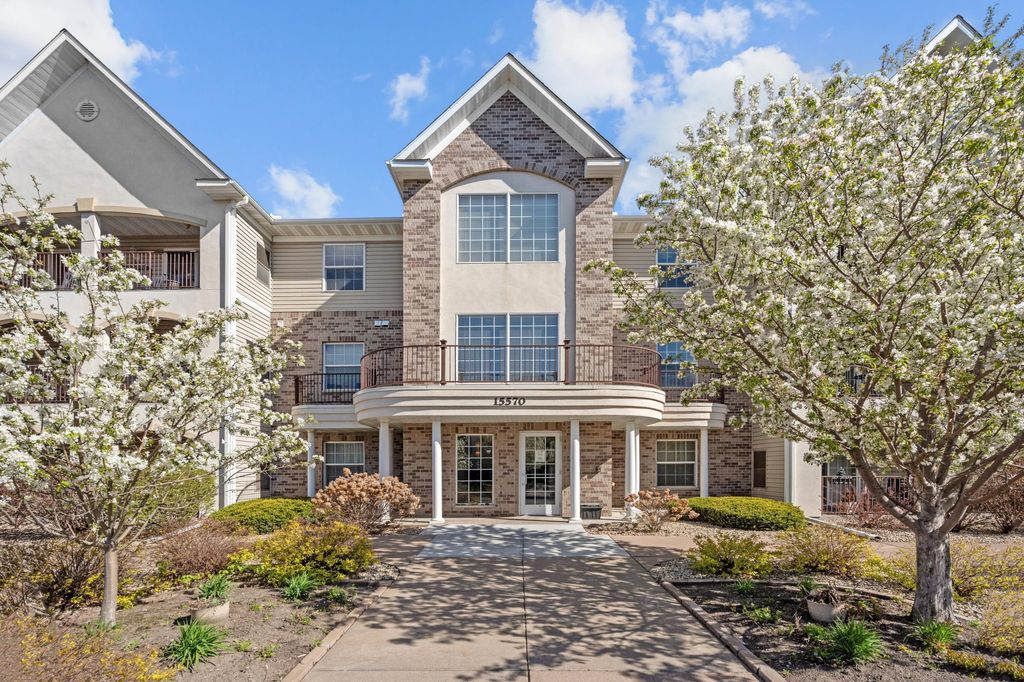 15570 Linnet Street NW 2-109, Andover, MN 55304 — exterior