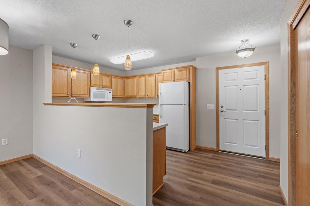 15570 Linnet Street NW 2-109, Andover, MN 55304 — photo 3