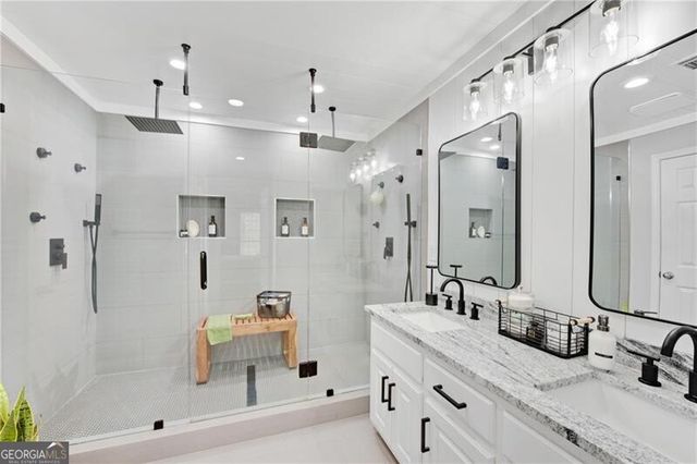 333 Oxford Way, Winder, GA 30680