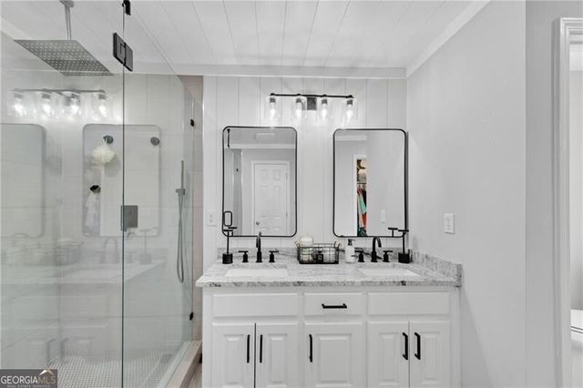 333 Oxford Way, Winder, GA 30680