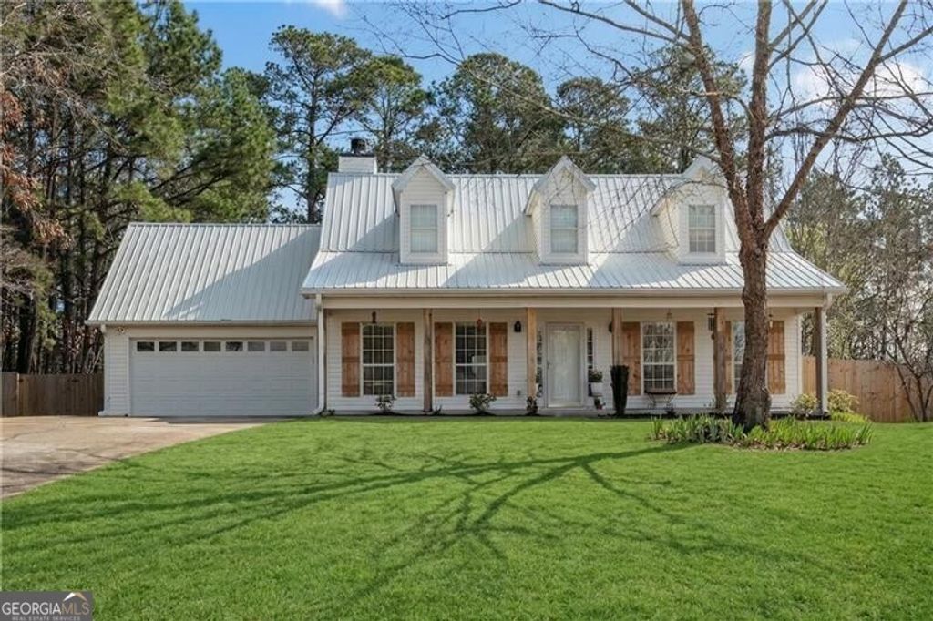 333 Oxford Way, Winder, GA 30680