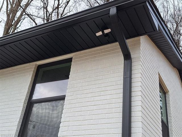 4460 Carrie Avenue, Winston-salem, NC 27105