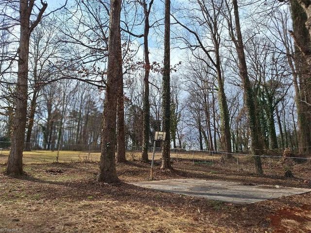 4460 Carrie Avenue, Winston-salem, NC 27105