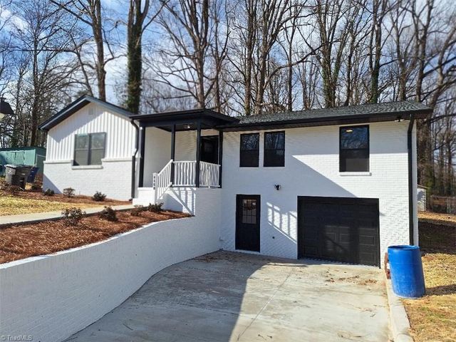 4460 Carrie Avenue, Winston-salem, NC 27105