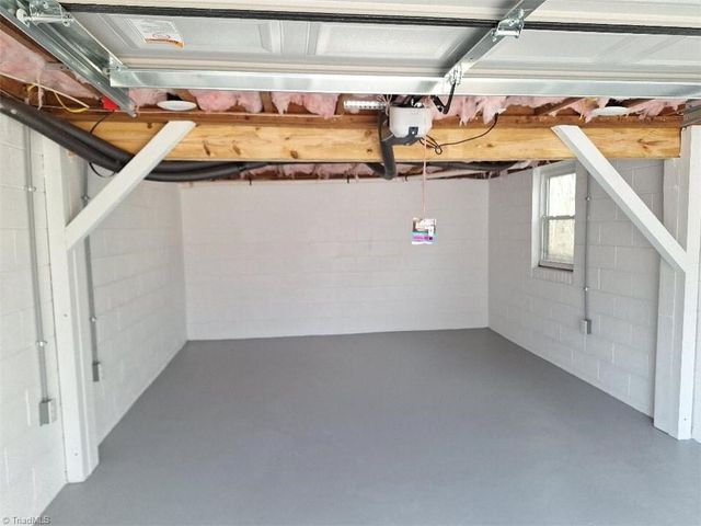 4460 Carrie Avenue, Winston-salem, NC 27105