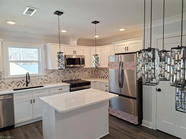 4460 Carrie Avenue, Winston-salem, NC 27105