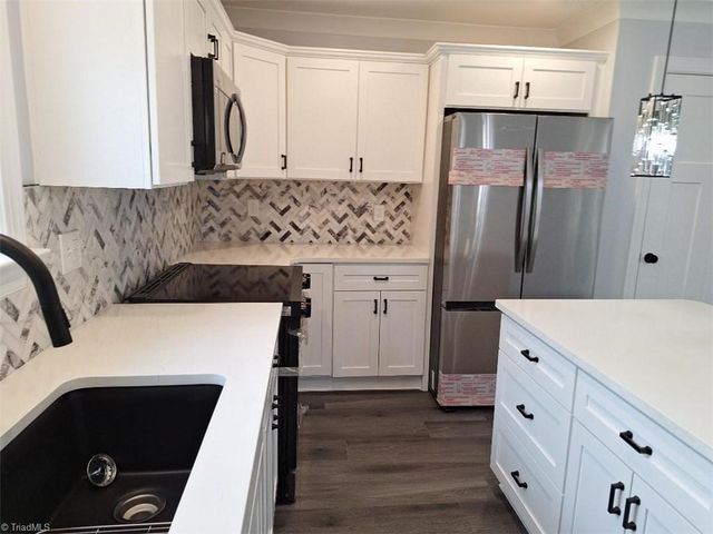 4460 Carrie Avenue, Winston-salem, NC 27105