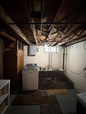 20240 Patton Street, Detroit, MI 48219