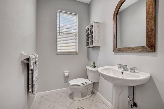7602 Greenbrier Circle, Port St. Lucie, FL 34986