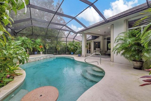 7602 Greenbrier Circle, Port St. Lucie, FL 34986