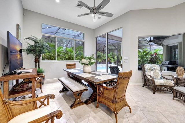 7602 Greenbrier Circle, Port St. Lucie, FL 34986