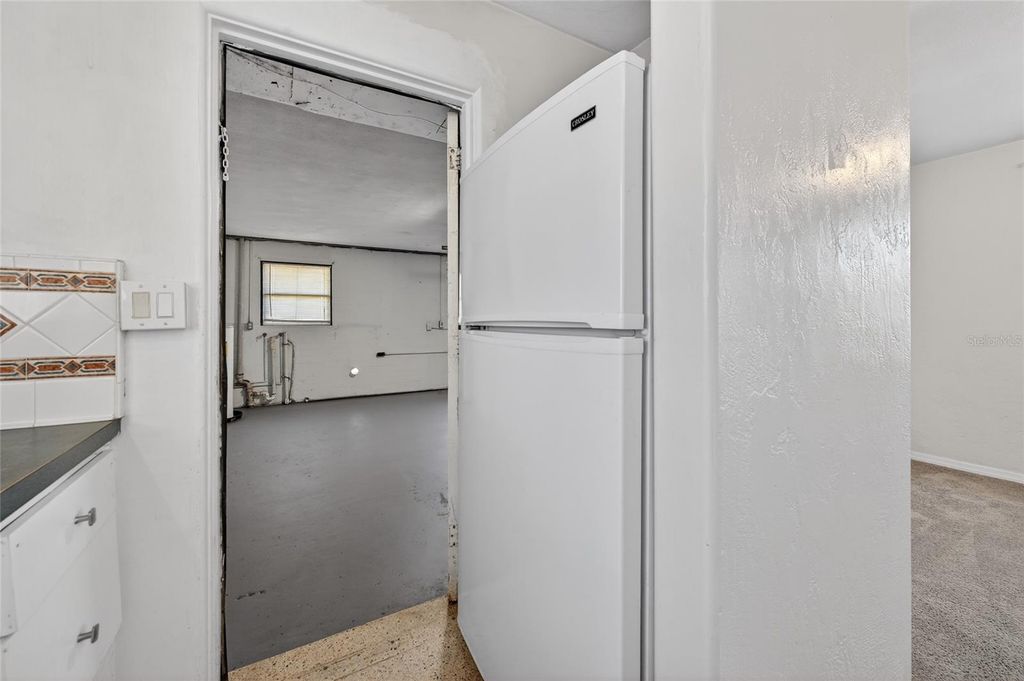 Image 12 of property listing at 123 W OCEAN AVENUE, Edgewater, FL 32132