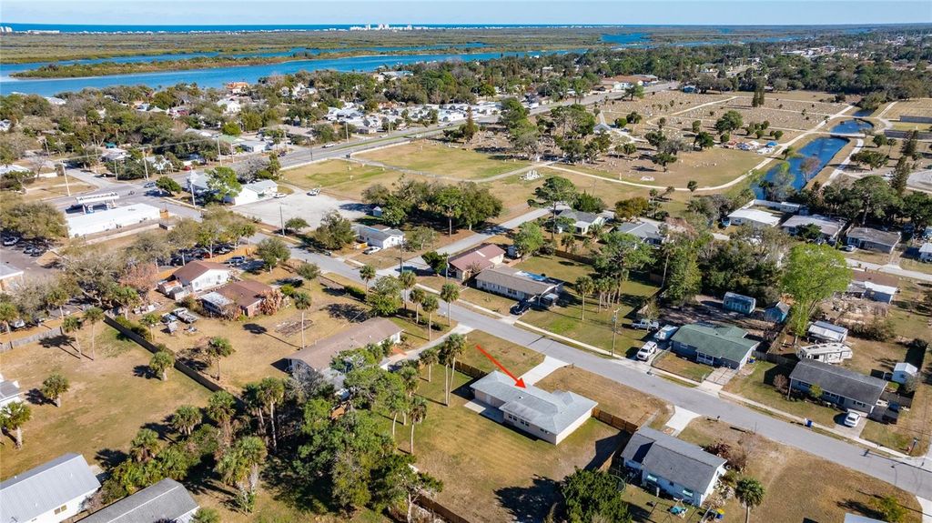 Image 22 of property listing at 123 W OCEAN AVENUE, Edgewater, FL 32132