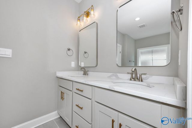 16535 Hamilton Place, Athens, AL 35613