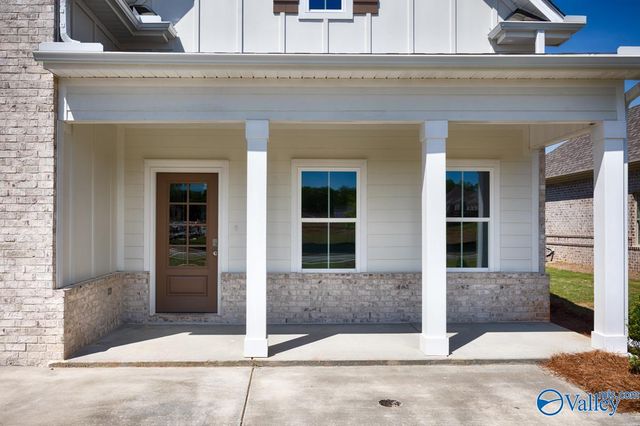 16535 Hamilton Place, Athens, AL 35613
