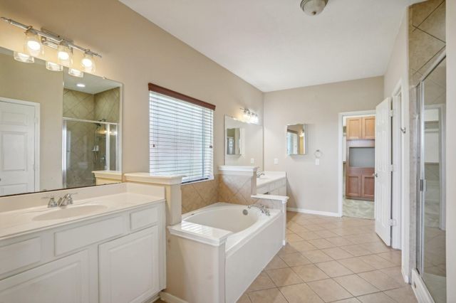 14027 Mohave Way Drive, Cypress, TX 77429