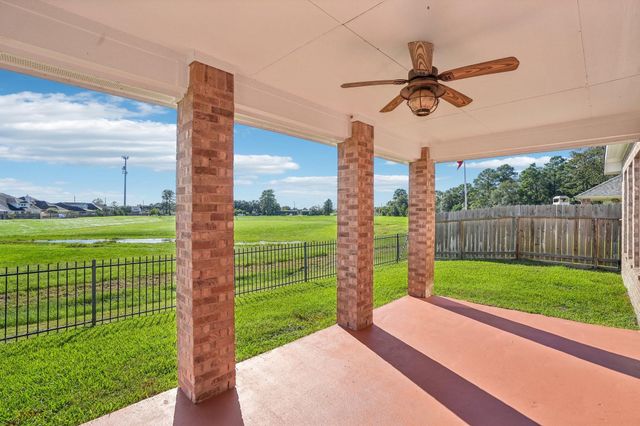 14027 Mohave Way Drive, Cypress, TX 77429
