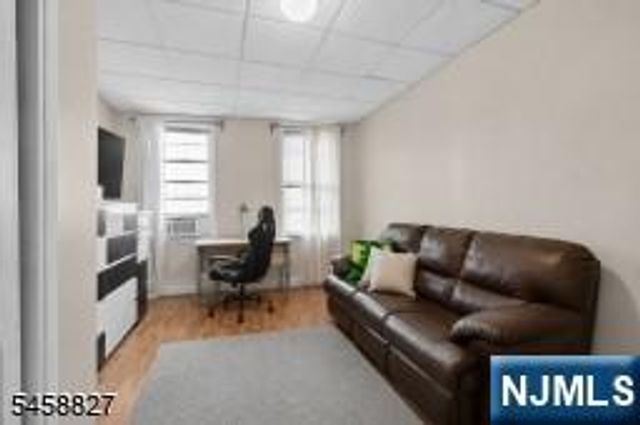 47 Malvern Street, Newark, NJ 07105
