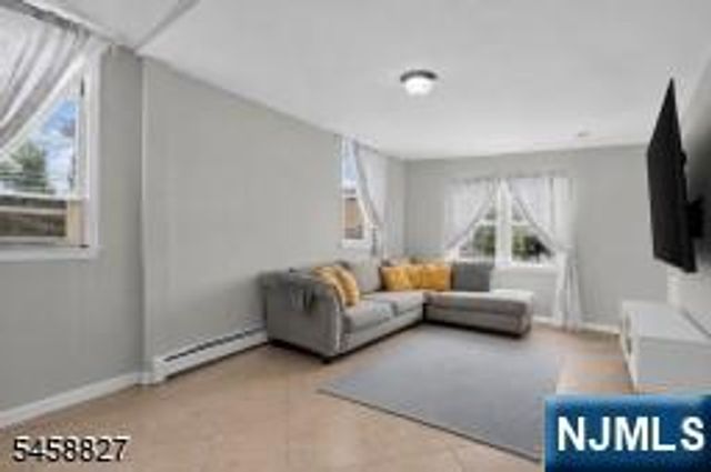 47 Malvern Street, Newark, NJ 07105