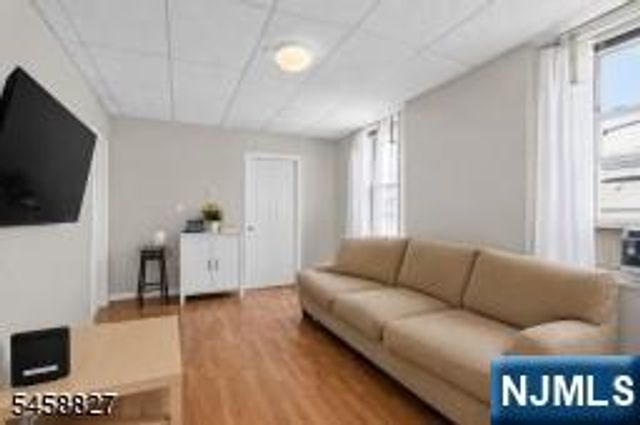 47 Malvern Street, Newark, NJ 07105