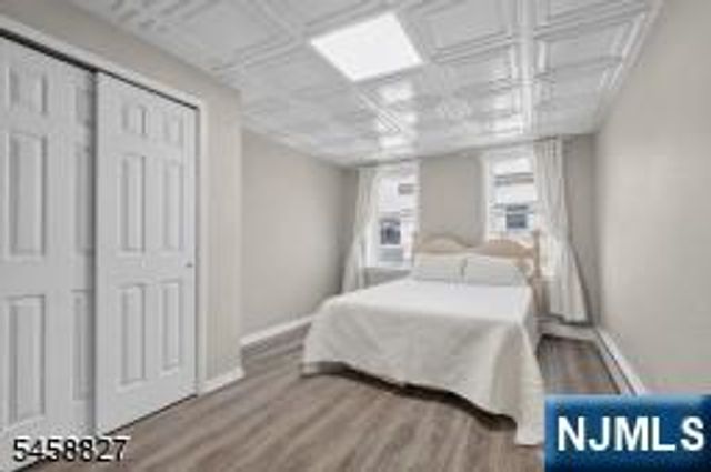 47 Malvern Street, Newark, NJ 07105