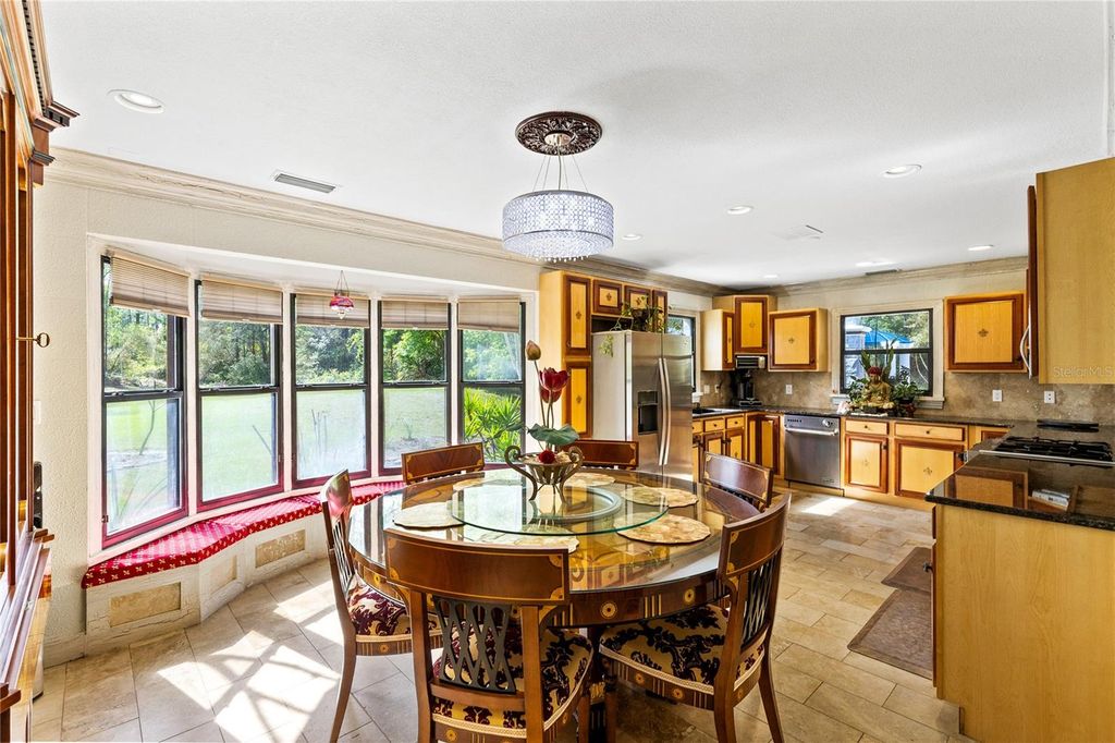 Image 12 of property listing at 14502 SCOTCH PINE COURT, Orlando, FL 32832