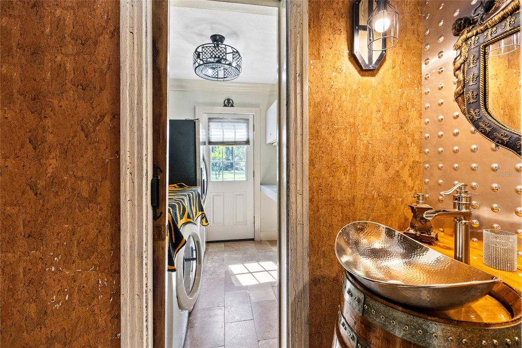 Image 19 of property listing at 14502 SCOTCH PINE COURT, Orlando, FL 32832