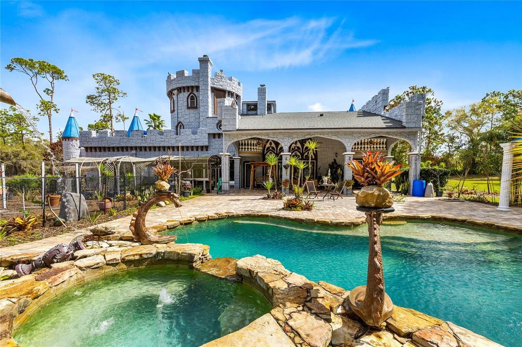 Image 39 of property listing at 14502 SCOTCH PINE COURT, Orlando, FL 32832