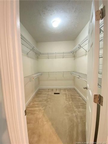 5806 Kessinger Court, Hope Mills, NC 28348