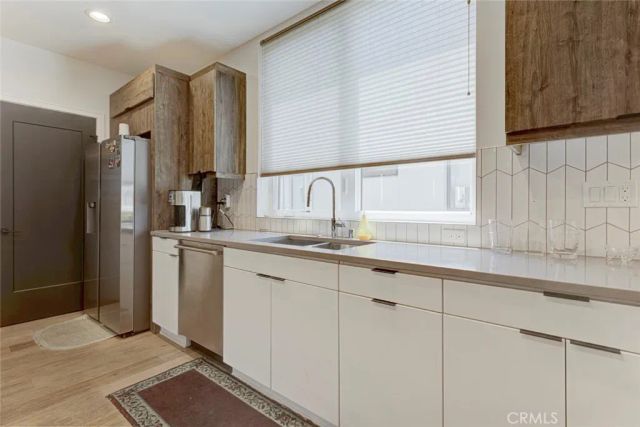 1049 N Joels Place, Los Angeles, CA 90012