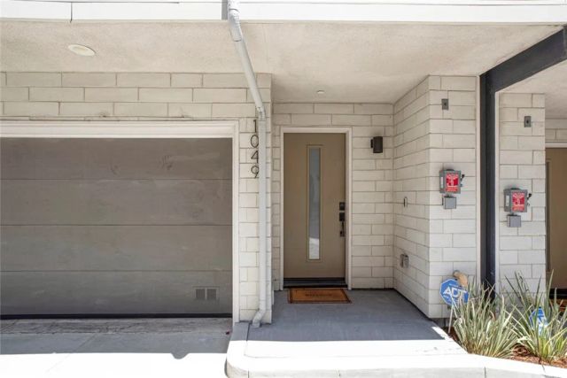 1049 N Joels Place, Los Angeles, CA 90012