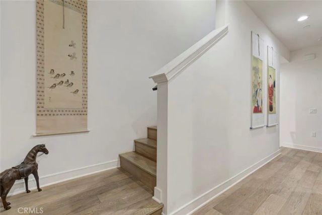 1049 N Joels Place, Los Angeles, CA 90012