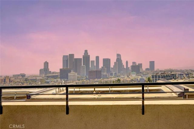 1049 N Joels Place, Los Angeles, CA 90012