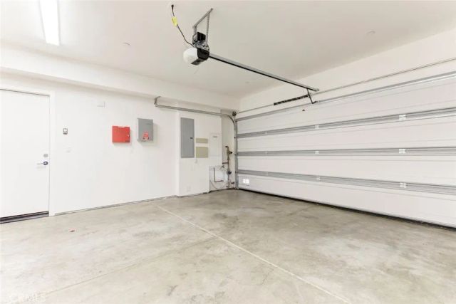 1049 N Joels Place, Los Angeles, CA 90012
