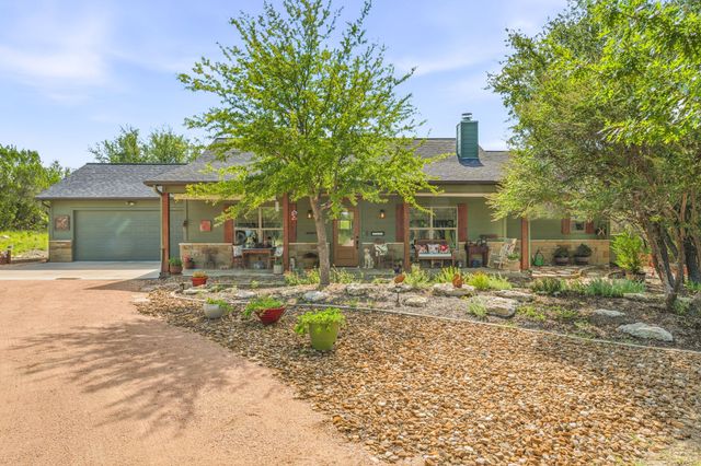 805 Anglers Ridge, Bluff Dale, TX 76433