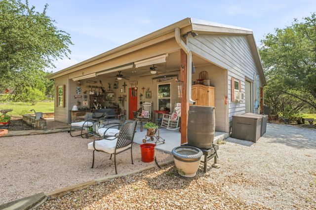 805 Anglers Ridge, Bluff Dale, TX 76433
