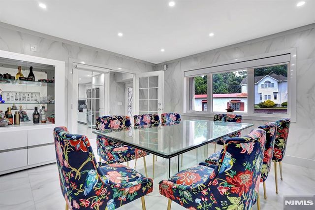 85 Francisco Avenue, Little Falls, NJ 07424