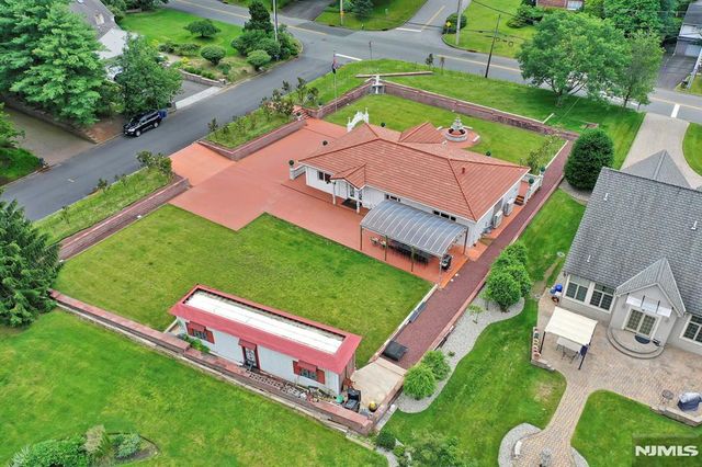 85 Francisco Avenue, Little Falls, NJ 07424