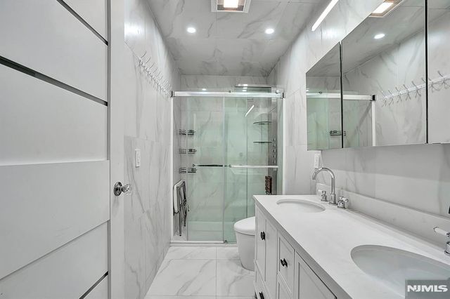 85 Francisco Avenue, Little Falls, NJ 07424