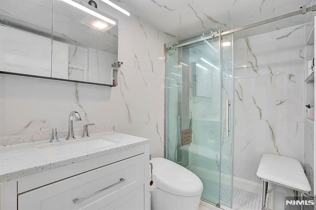 85 Francisco Avenue, Little Falls, NJ 07424