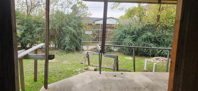 4506 Newmore Avenue, Dallas, TX 75209