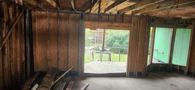 4506 Newmore Avenue, Dallas, TX 75209