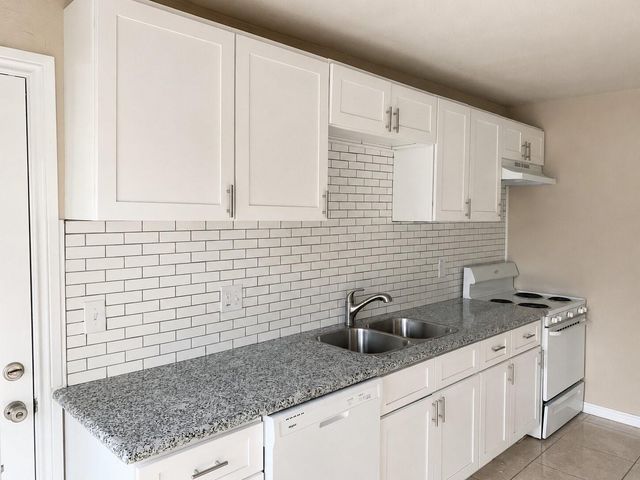 603 Wisteria, La Marque, TX 77568