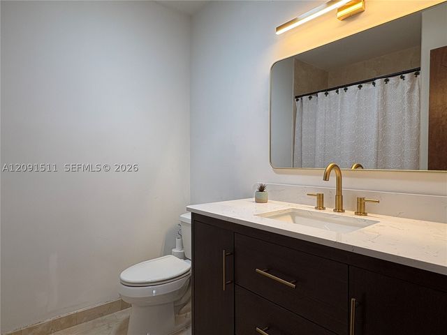 6610 SW 104th Ct, Miami, FL 33173