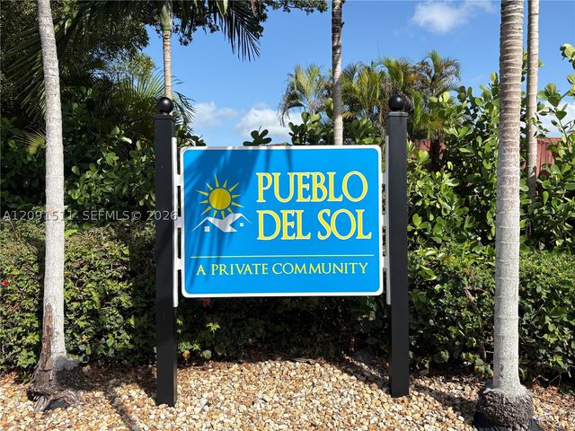 6610 SW 104th Ct, Miami, FL 33173