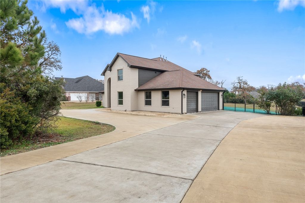 10024 Lancaster Drive, Iola, TX 77861 — photo 3