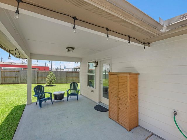 9003 Springcroft Court, Tomball, TX 77375