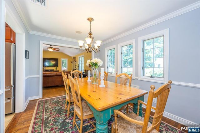 23 Carlton Avenue, Ho-ho-kus, NJ 07423