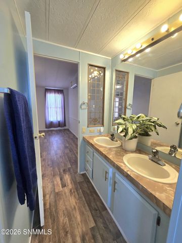 4111 Elks Drive, Las Cruces, NM 88005